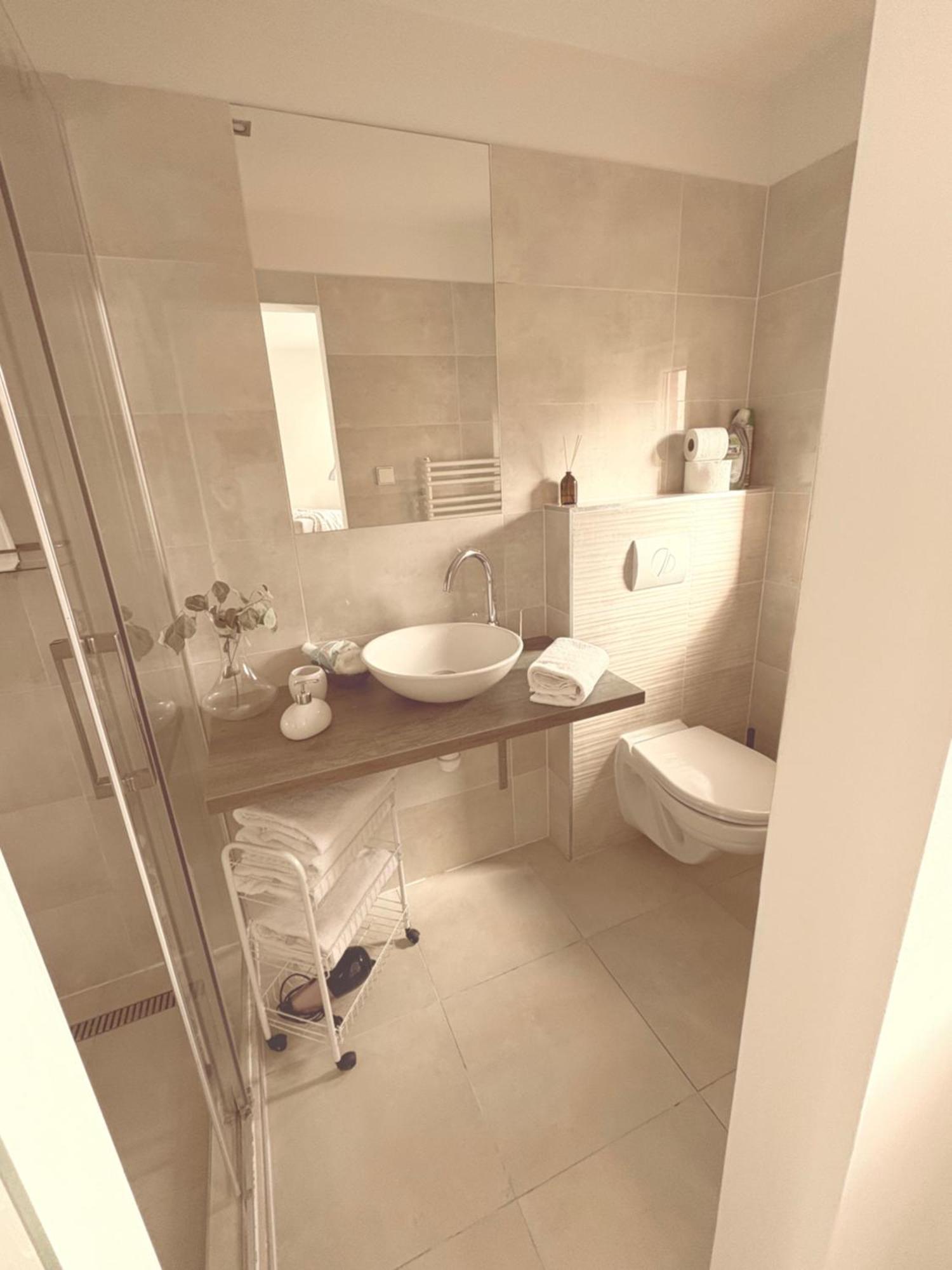 Trio Apartments Острава Екстериор снимка